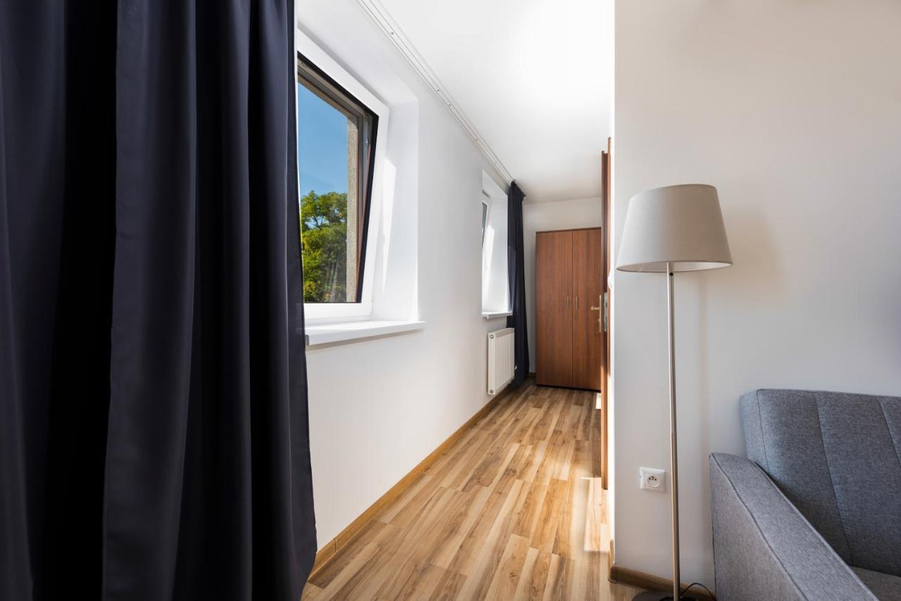 Penzion Sessler *** Trnava Exteriör bild