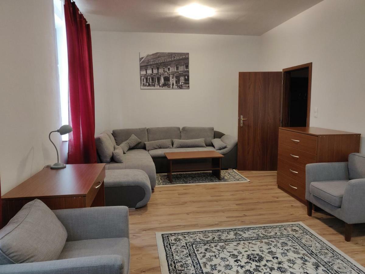 Penzion Sessler *** Trnava Exteriör bild