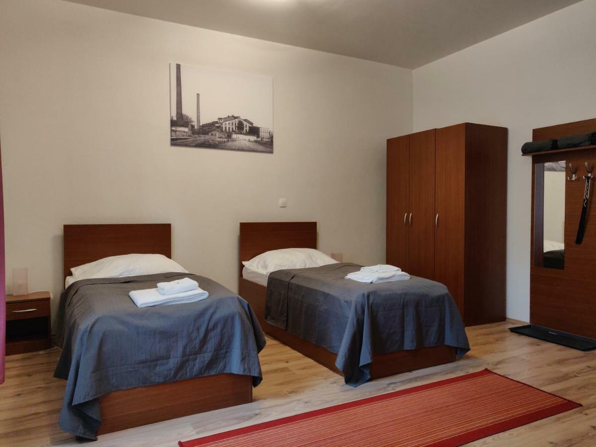 Penzion Sessler *** Trnava Exteriör bild